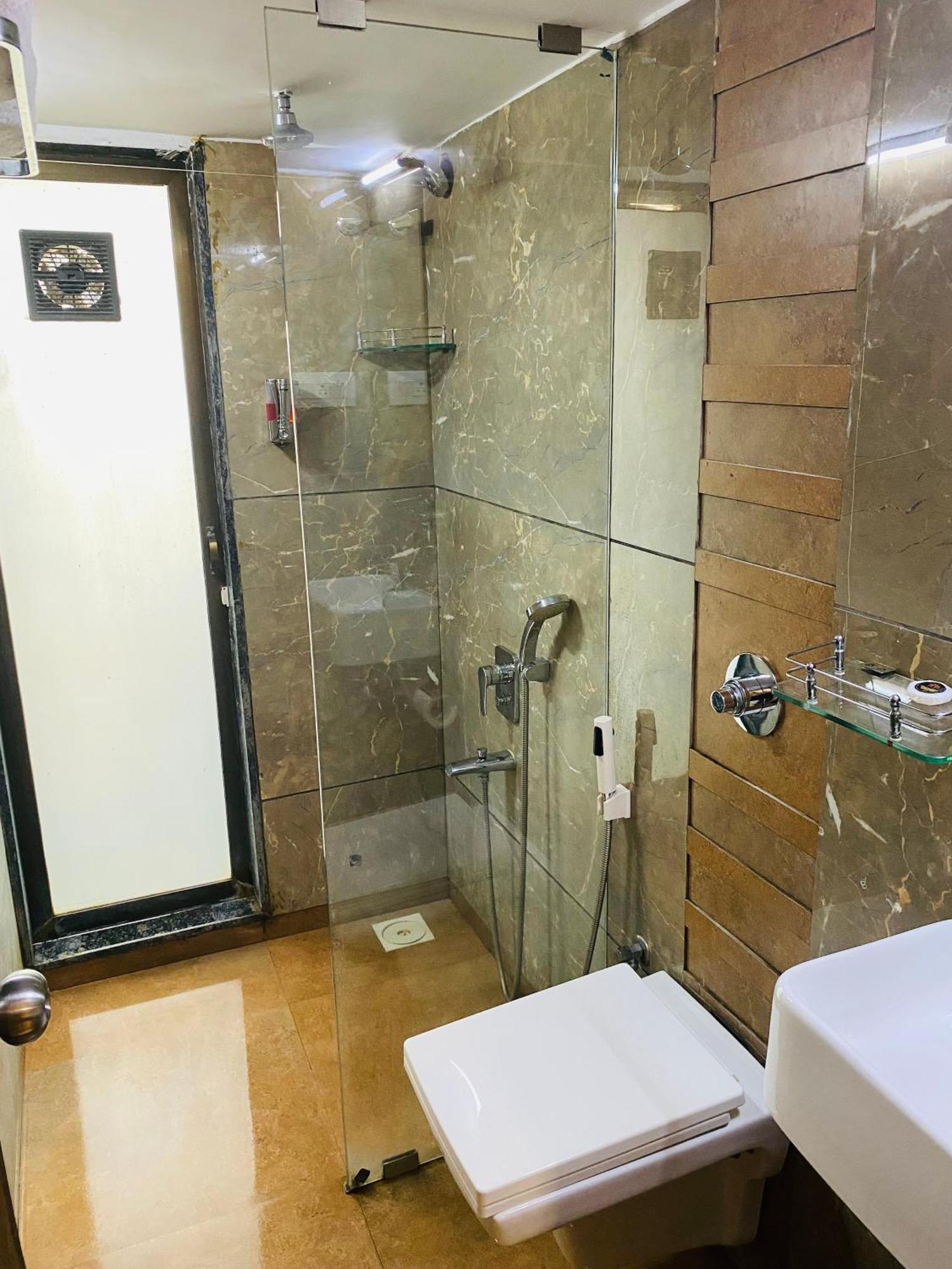 Mumbai House Luxury Apartments Santacruz East, Βομβάη Εξωτερικό φωτογραφία