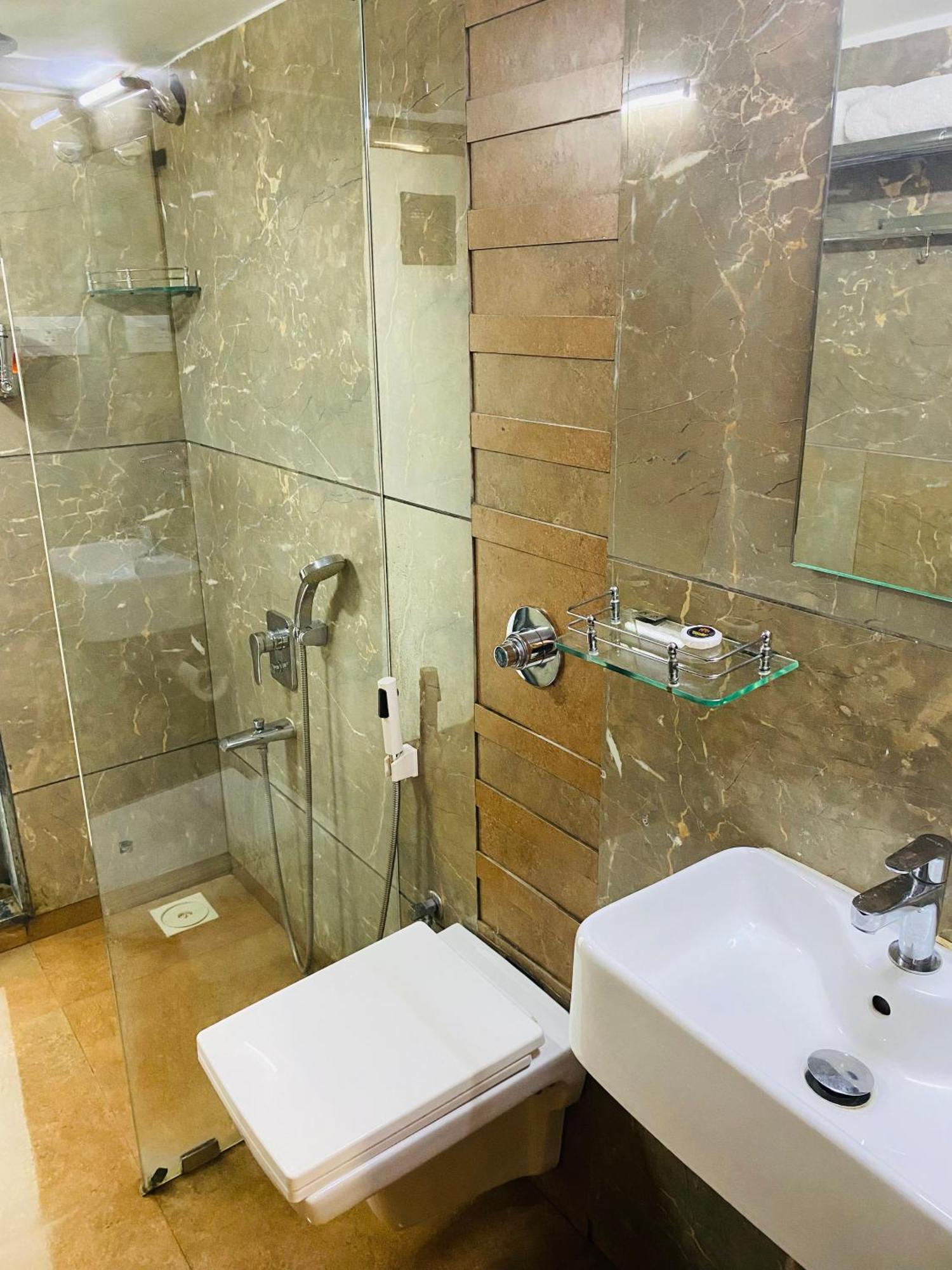 Mumbai House Luxury Apartments Santacruz East, Βομβάη Εξωτερικό φωτογραφία