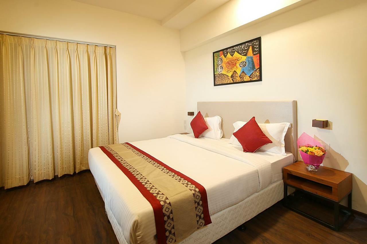 Mumbai House Luxury Apartments Santacruz East, Βομβάη Εξωτερικό φωτογραφία